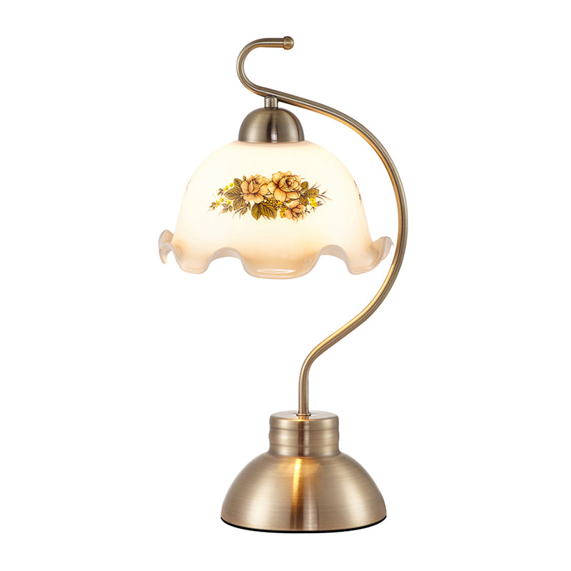 1-Head Bowl-Like Night Light Traditional Brushed Brass Milky Glass Scalloped Table Lamp for Study Room