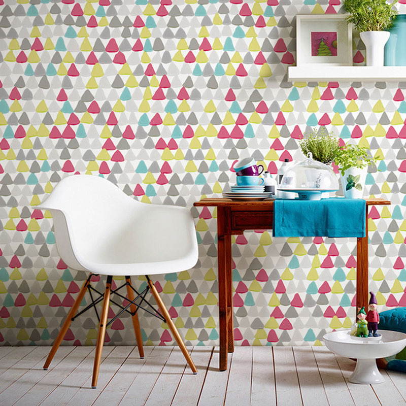 Triangle Wallpaper for Kid's Bedroom in Multi-Color, Non-Pasted, 33-foot x 20.5-inch