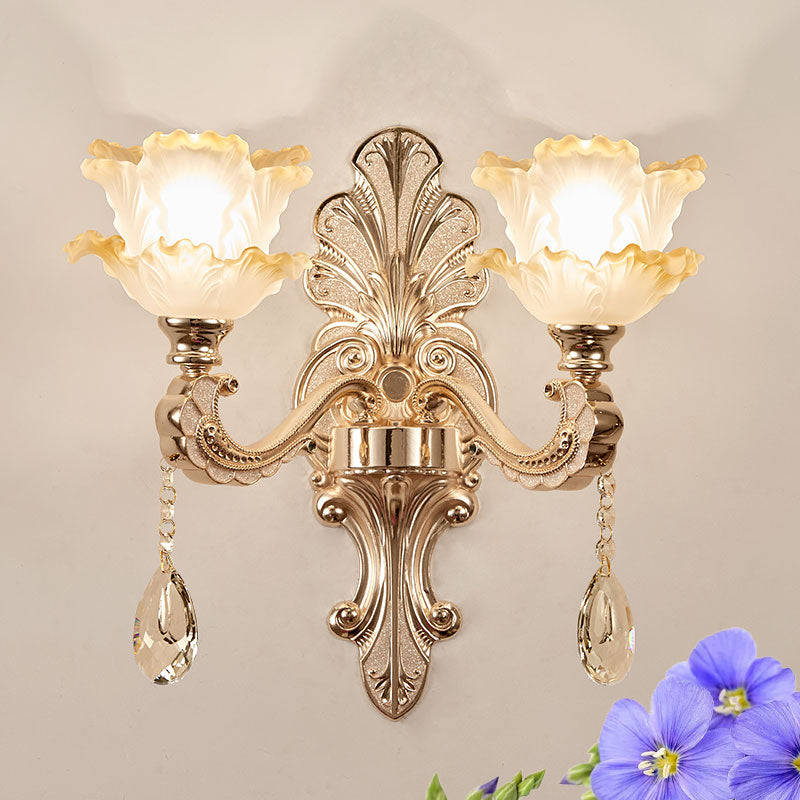 Layered Lettuce-Edge Chamber Wall Lamp Antique Frosted Glass 1/2-Light Gold Sconce Light Fixture