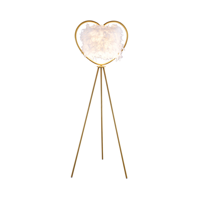 Loving Heartframe vloer Lamp na moderne metallic 1-kop zwart/gouden afwerking Statieflicht statief licht met verenschaduw