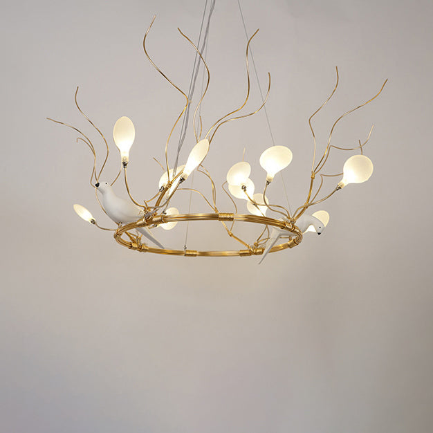 Metallring hängende Kronleuchter Lichthütte LED Gold Anhängerlampe mit Acrylschatten und Vogelakzent, warmes/weißes Licht