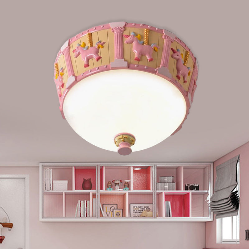 Resin Dome Flush Mount Light Kids Pink/Grün LED Flushmount mit Karussell-Muster in Weiß/Warm Licht