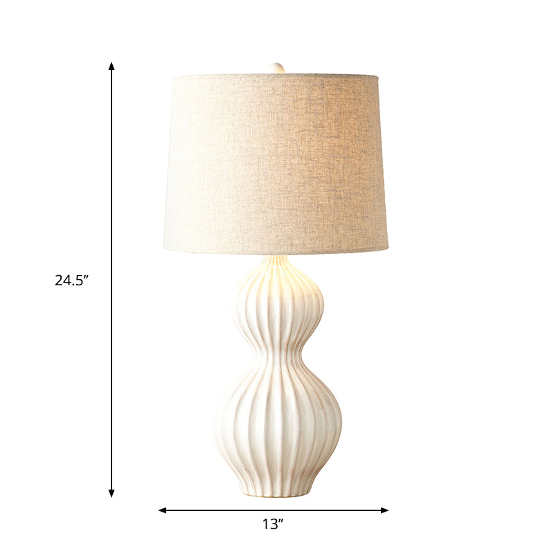 1-Head Fabric Nightstand Lamp Retro Style Flaxen Drum Shade Study Room Table Light