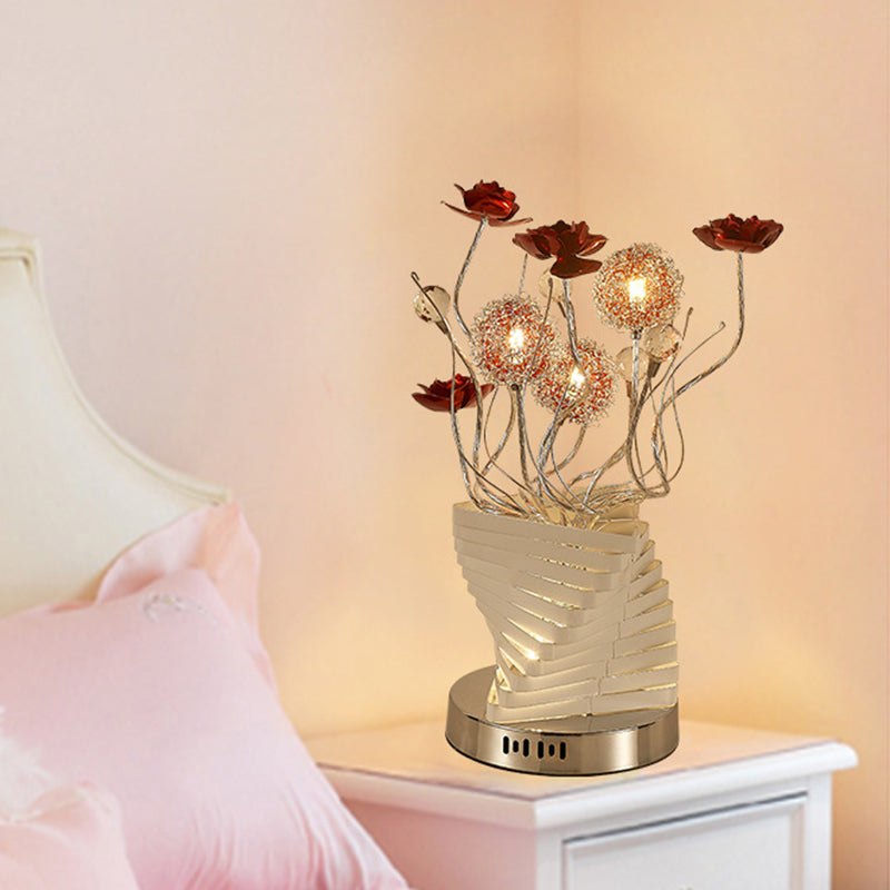 Aluminum Twisty Table Lamp Decorative Bedroom Rose Design LED Nightstand Light in Silver