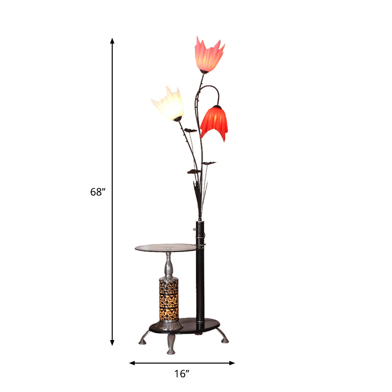 Lámpara de pie de 3 luces en forma de piso con forma de árbol en forma de árbol en negro con sombra de cristal floral