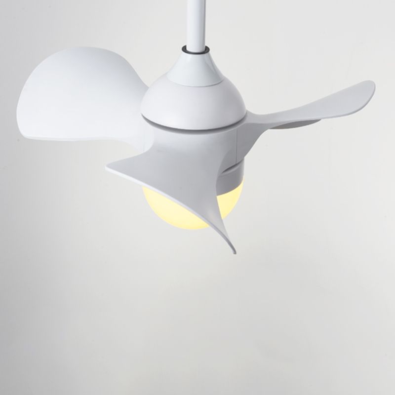 Nordic Style Metal Ceiling Fan Lamp Ball Shape Ceiling Fan Light for Bedroom