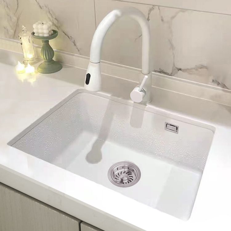 Classic Quartz Single Basin Sink Undermount Kitchen Sink with Faucet