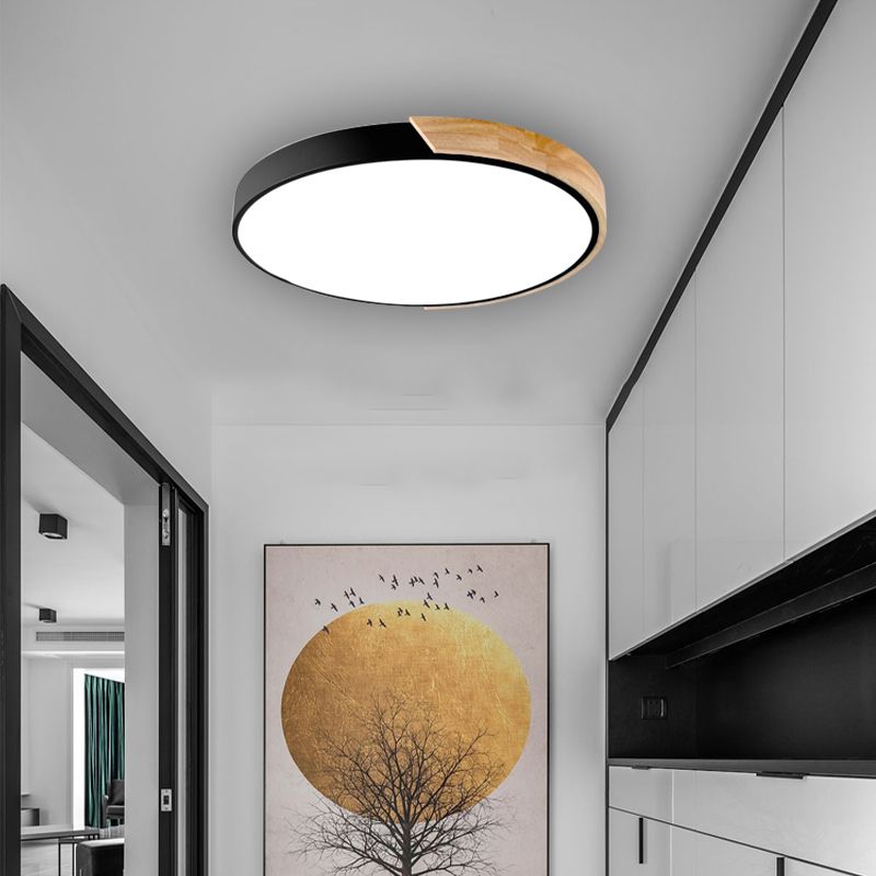 1 Light Round Flush Mount Light Modern Style Metal Flush Mount Lamp