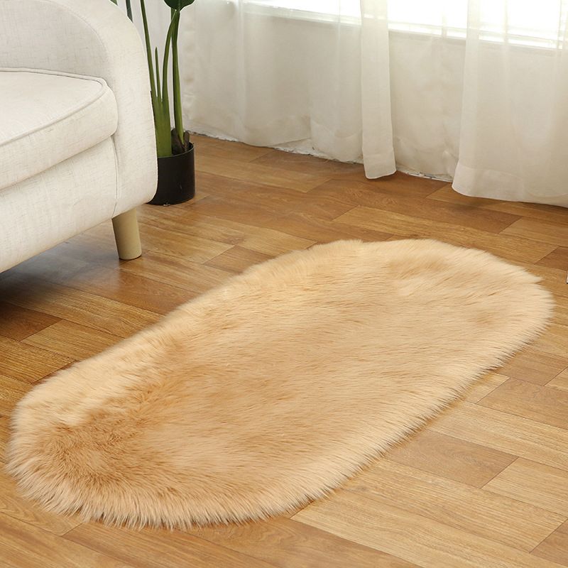 Multi Colored Plain Rug Faux Fur Minimalist Carpet Non-Slip Pet Friendly Stain Resistant Rug for Sitting Room