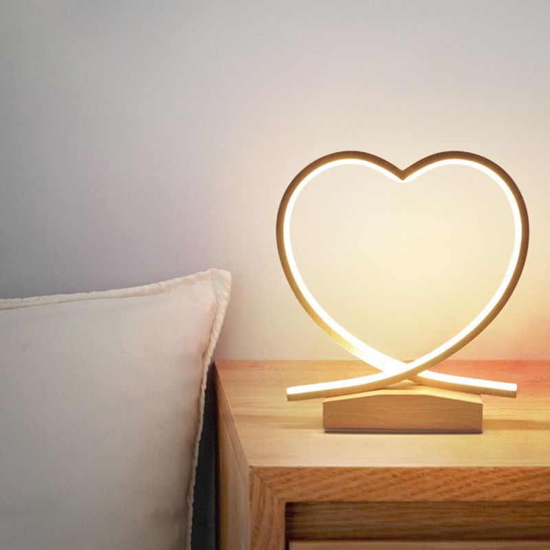 Metal Heart Small Desk Lamp Modernist LED Light Wood Task Lighting with Acrylic Shade