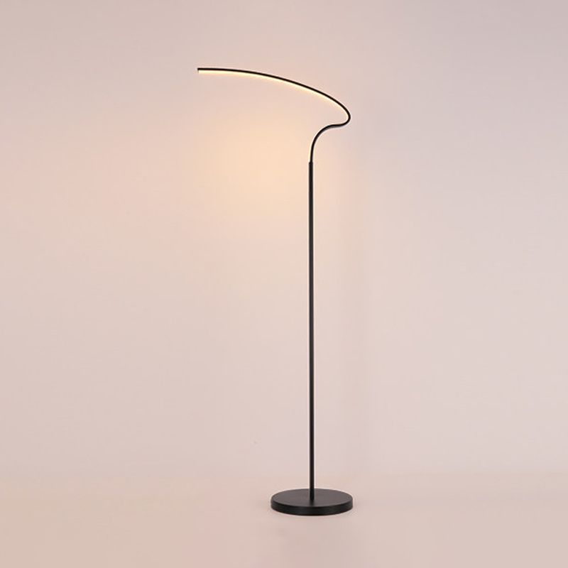 Modernist Curved Standing Lamp Metal LED Bedside Reading Floor Lighting in Black/White