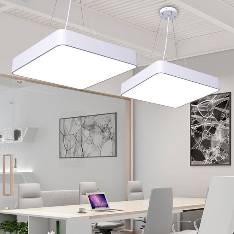 Square Bureau suspendu en métal nordique LED Éclairage de pendentif commercial avec diffuseur