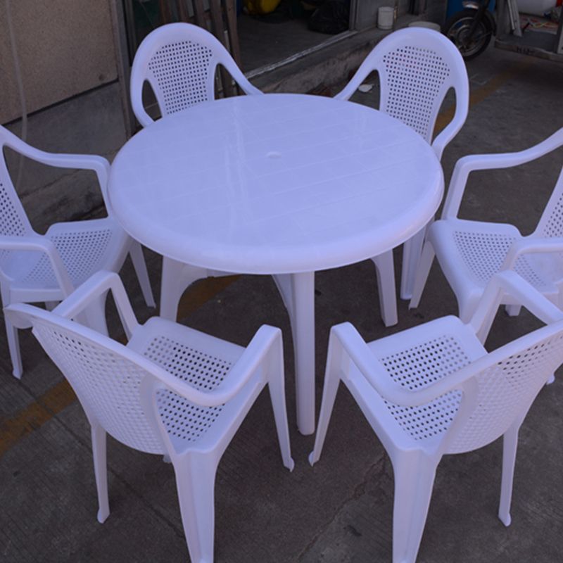 Water Resistant Plastic Patio Table with Umbrella Hole in Rectangle/Round
