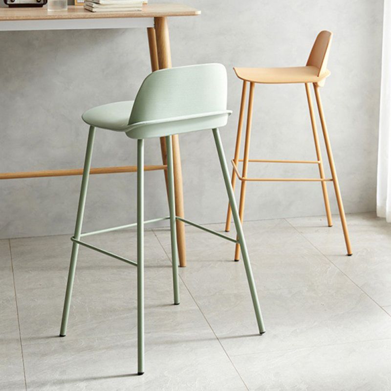 Dessert Shop Footrest Scandinavian Stool Matte Finish Plastic Barstool