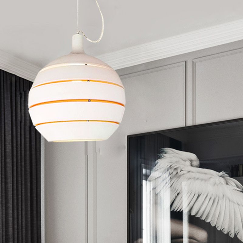 Blanc Globe Drop Pendant Contemporary 1 Light Metal Suspension Lampe for Dining Room