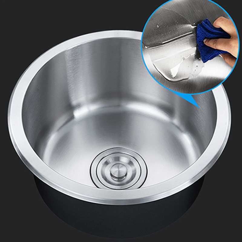 Contemporary Single Bowl Kitchen Sink Round Stainless Steel Sink with Drain Strainer Kit