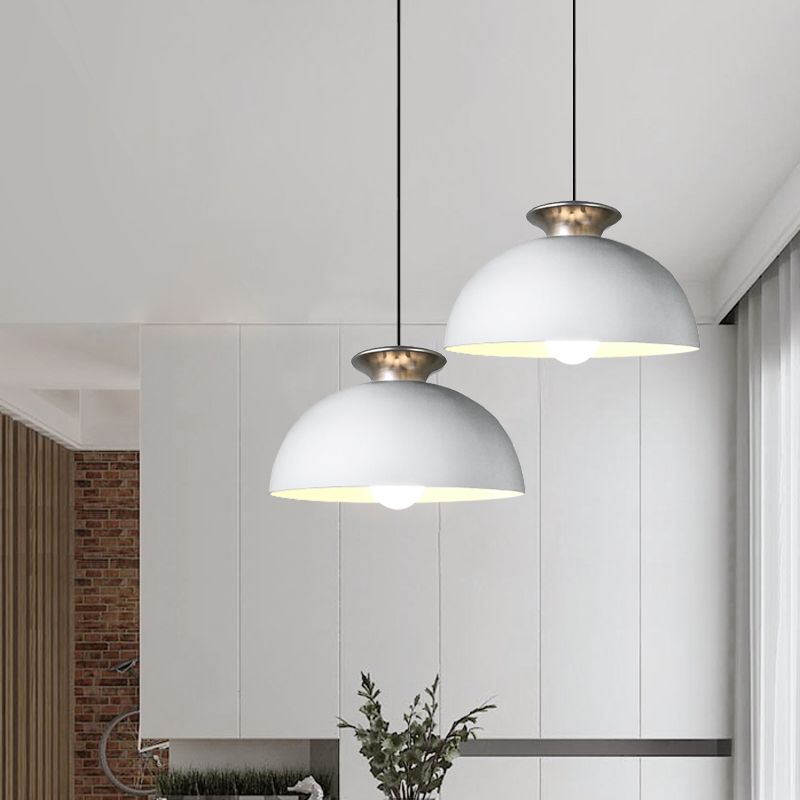 Lampada a ciondolo a cupola in alluminio Style Nordic 1 Snack Bar Light Suspension in grigio/bianco