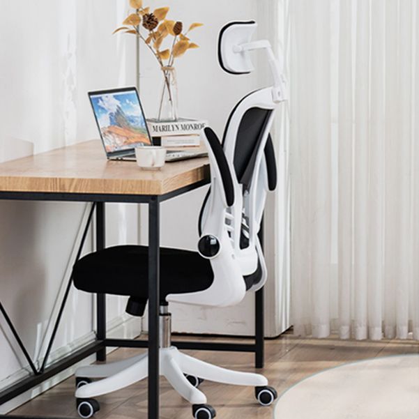 Padded Arms Office Chair Tilt Mechanism No Distressing Ergonomic Slide Chair with Wheels