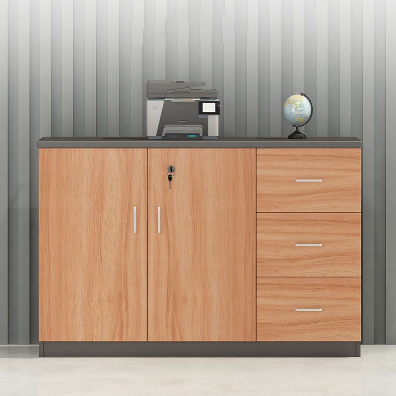 Traditional Style File Cabinet Wood Lateral File Cabinet with Locking Storage