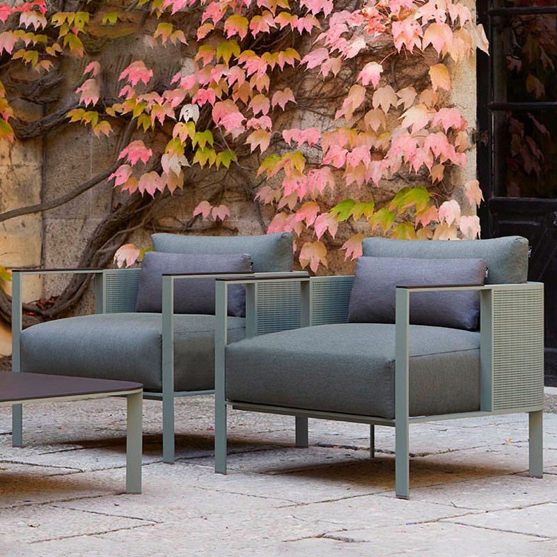 Metal Patio Sofa Water Resistant and UV Resistant Outdoor Patio Sofa with Cushions