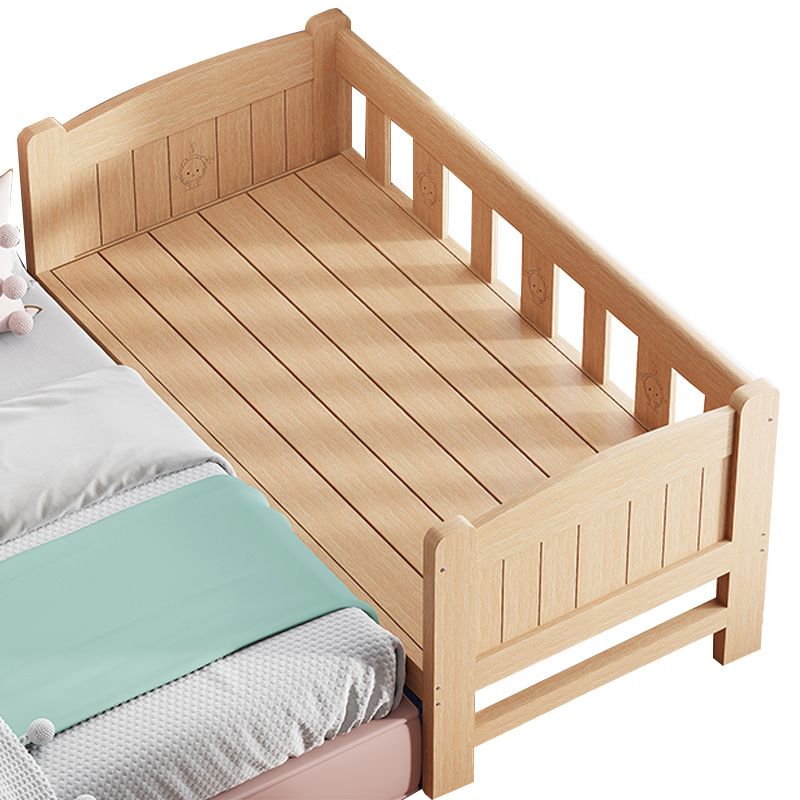 Contemporary Solid Wood Baby Crib with Guardrail Wood Crib in Natural