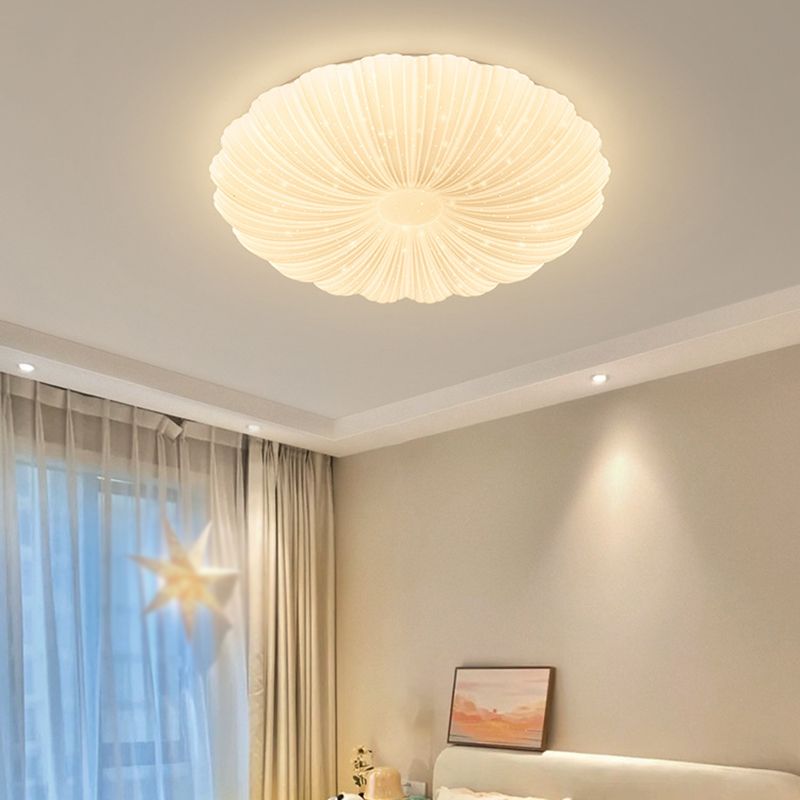 Flower Shape LED Ceiling Flush Minimalist Flush Mount Fixture in White