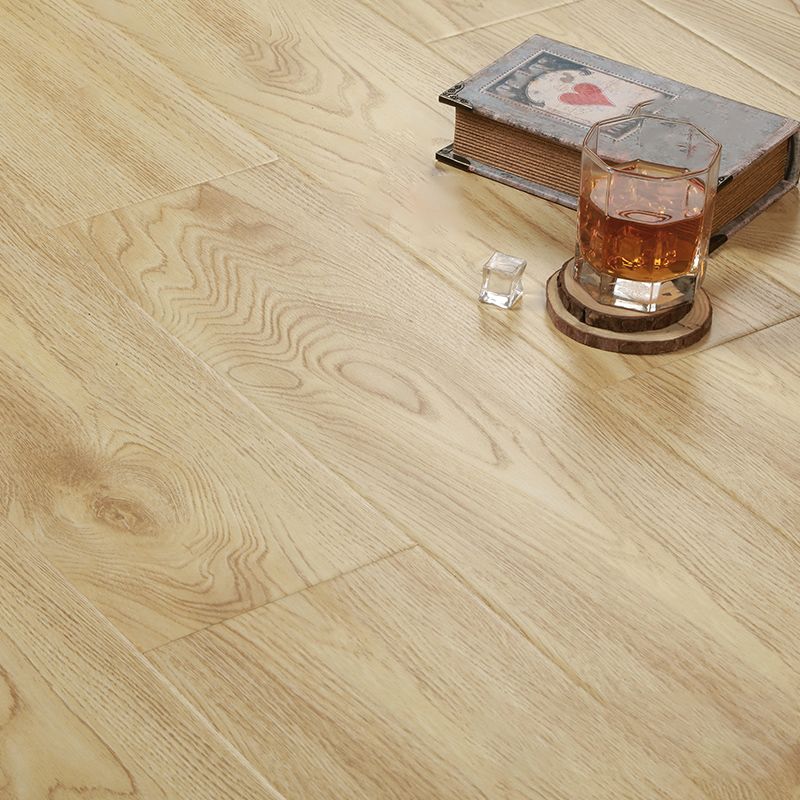 Modern Laminate Flooring Wood Click-Lock Scratch Resistant Laminate Floor