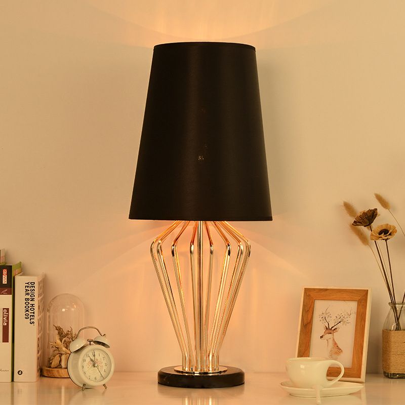 Fabric Black/White Table Light Barrel Shape 1 Light Traditional Reading Lamp for Bedroom, 8.5"/12" Wide