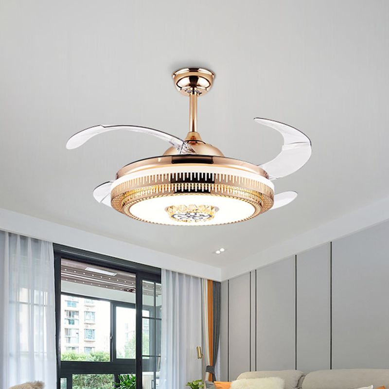 Gouden LED Round Semi Mount Lighting Modernistische metallic 4-blade hangerse ventilatorverlichting, 19 "breedte