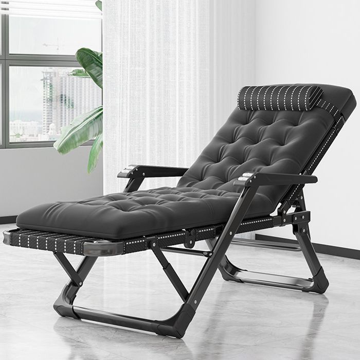 Contemporary Indoor Standard Recliner with Independent Foot Movement and Metal Base