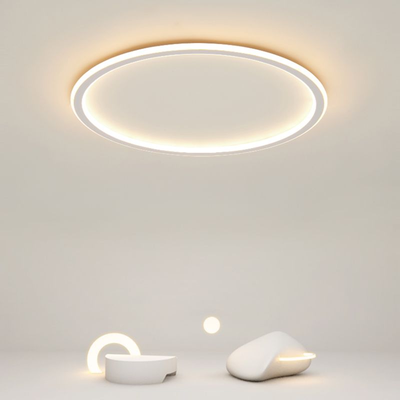 Circle Shape Flush Mount Modern Metal Ceiling Light with Silicone Shade for Living Room