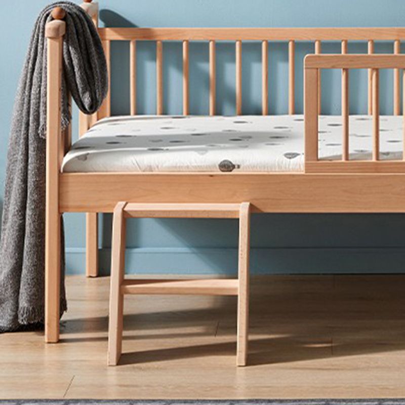 Traditional Wooden Baby Crib Solid Color Arched Crib with Guardrail