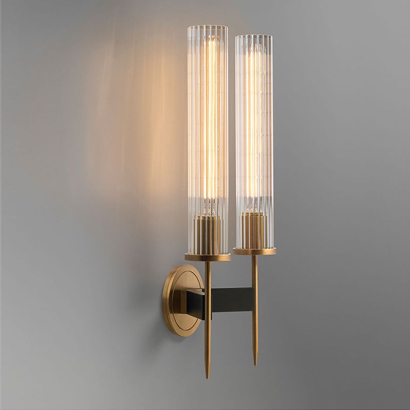 Forma de cilindro Lámpara de explosión de estilo nórdico Luz de pared de latón con sombra de vidrio acanalado prensado