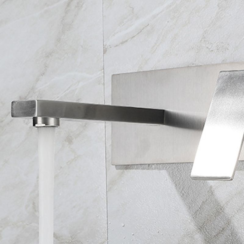 Contemporary Style Faucets Lever Handles Wall Mounted Faucets for Bathroom