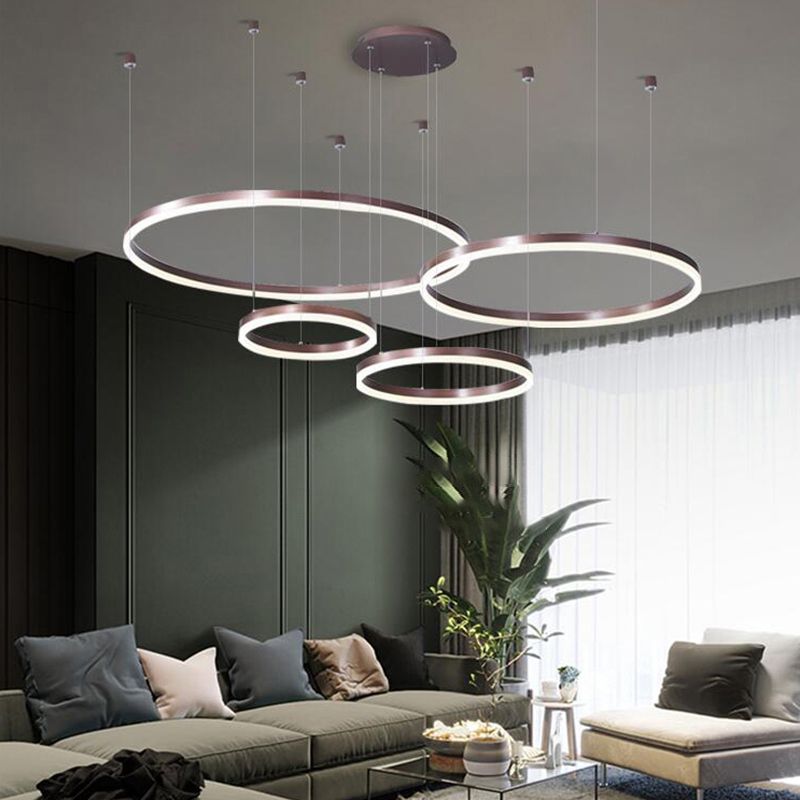 Lustre en forme multi-anneaux moderne de style moderne de style acrylique suspendu luminaire pour le salon