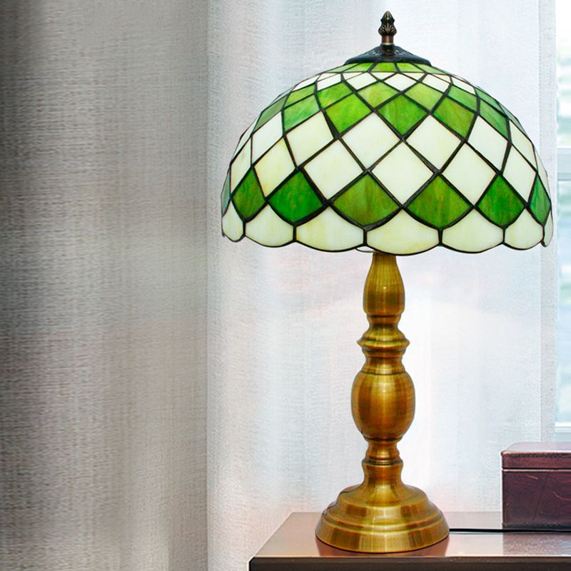 Single Bulb Dome Nightstand Lamp Classic Green Hand Cut Glass Desk Light with Grid Pattern