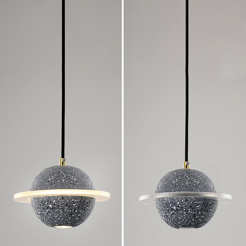 Modern Style Colorful Hanging Light Creative Pendant Lighting Fixture