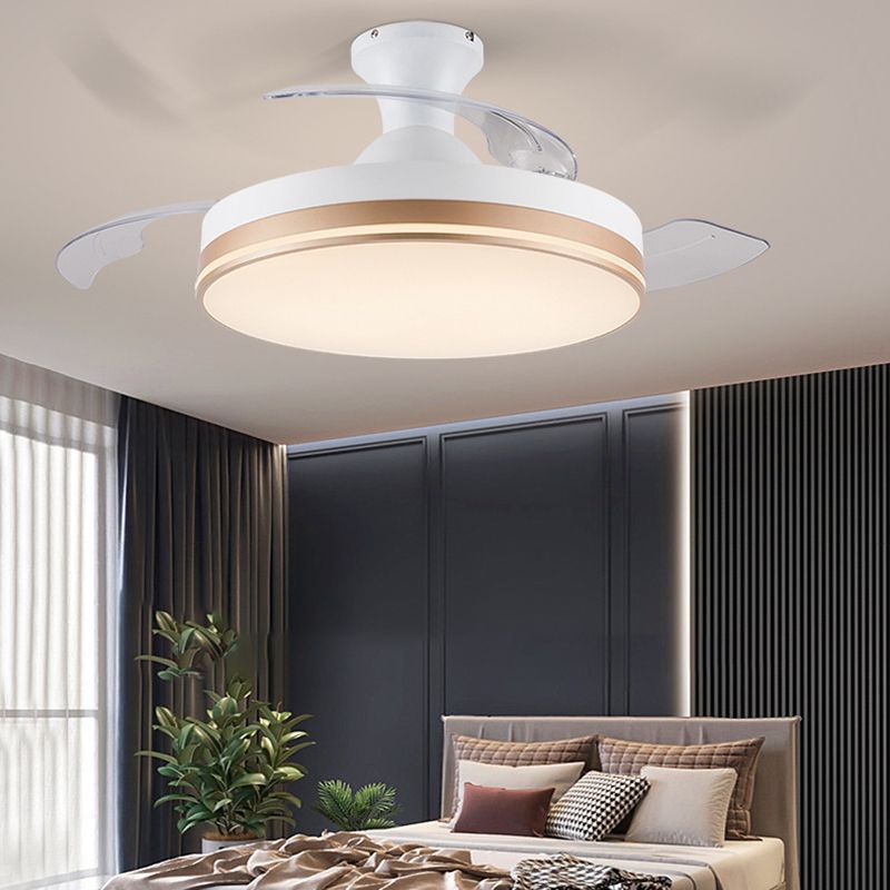 Modernism Interior LED Fan Light White Retractable Fan Blades Ceiling Fan