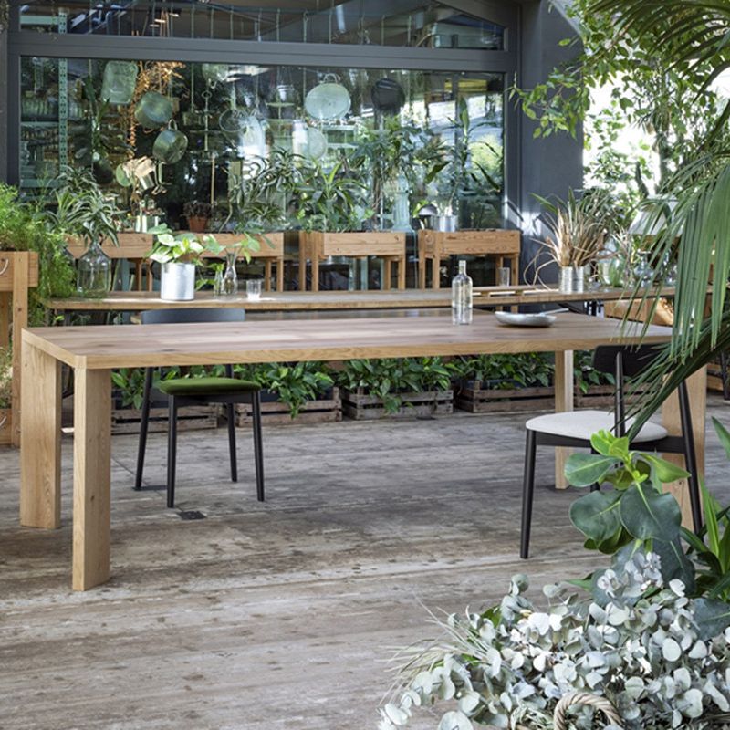 Zeitgenössischer Esstisch Massivholz Tisch mit 4 Beinen zum Esszimmer