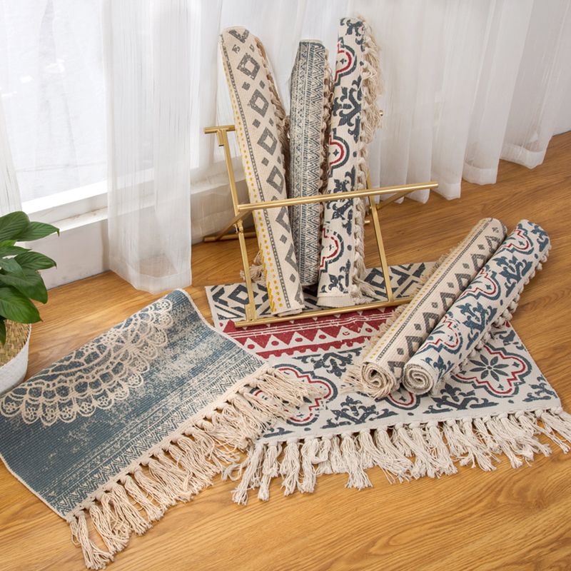 Bohemian Bedroom Rug Multi Color Geo Printed Area Rug Jute Pet Friendly Easy Care Stain-Resistant Carpet with Tassel