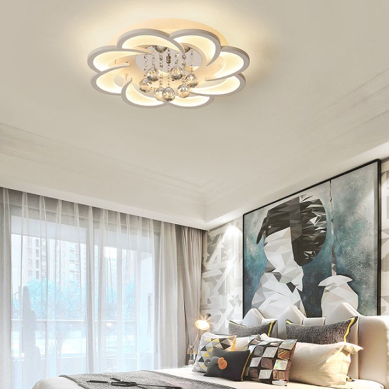 Modern Flower-Shaped Ceiling Flush Mount Lights Acrylic Ceiling Flush