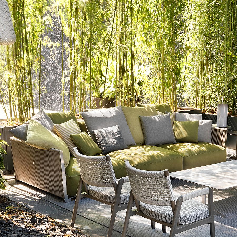 Minimalistic Metal Outdoor Patio Sofa Modern 1 Piece Patio Sofa with Cushions