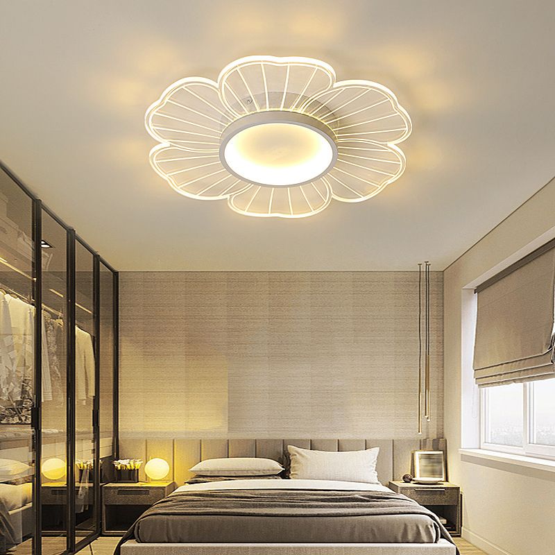 Metal LED Flush Mount Flower Shape in Clear Minimalist Ceiling Flush