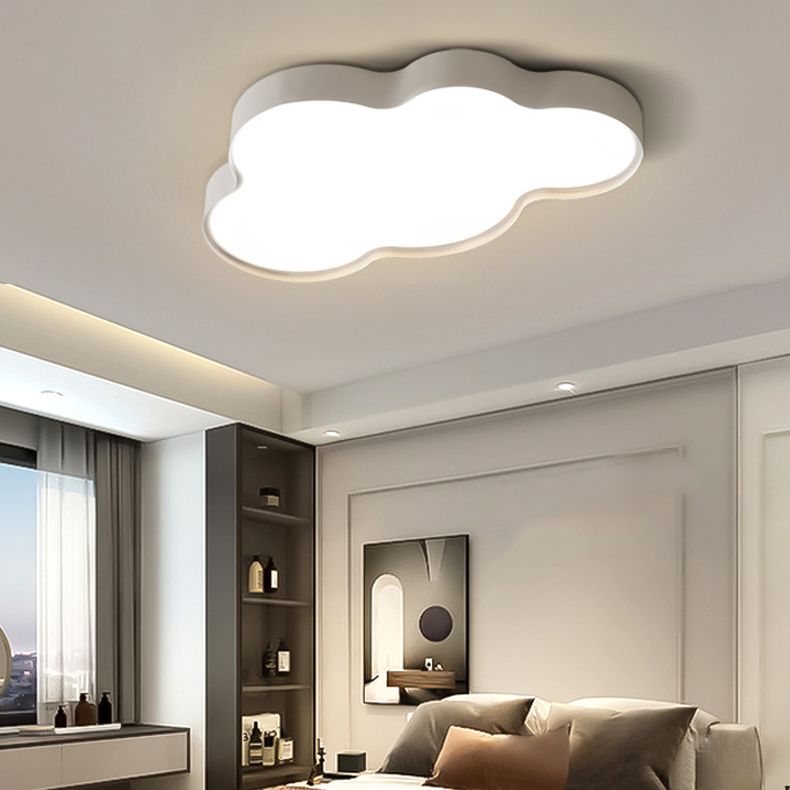 Modern Style Cloud Shape Flush Mount Acrylic 1-Light Ceiling Light for Bedroom