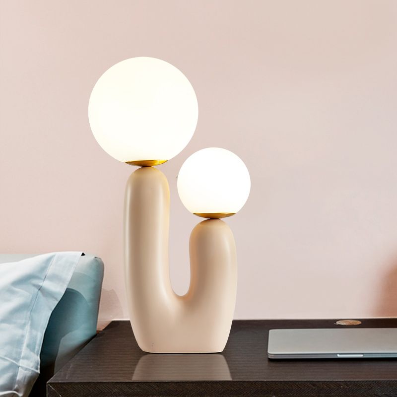 Postmodern Eye Caring Desk Lamp Minimalist Table Lamp for Study Room Bedroom