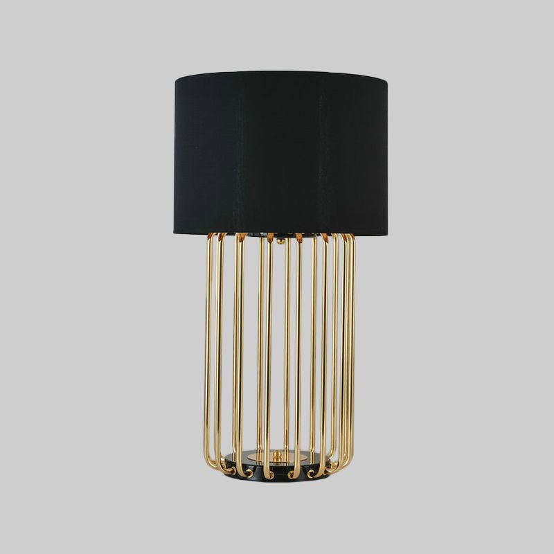 Lampe à teinte à face droite Tabillard moderniste tissu 1 ampoule Black Desk Light pour étudier