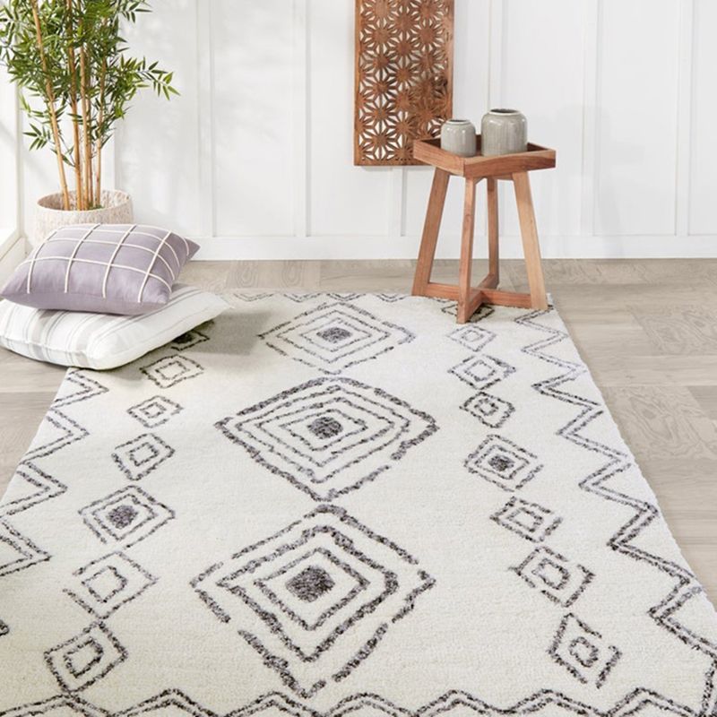 White Tone Shabby Chic Indoor Rug Polyester Tribal Print Carpet Easy Care Rug for Home Decoration