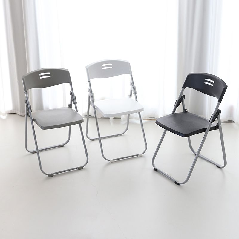 Modern Armless Conference Chair Plastic Low Back Folding Chair