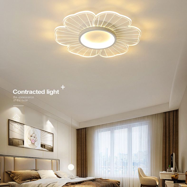 White Flower Ceiling Flush Mount Light Simple LED Acrylic Ceiling Mount Light Fixture