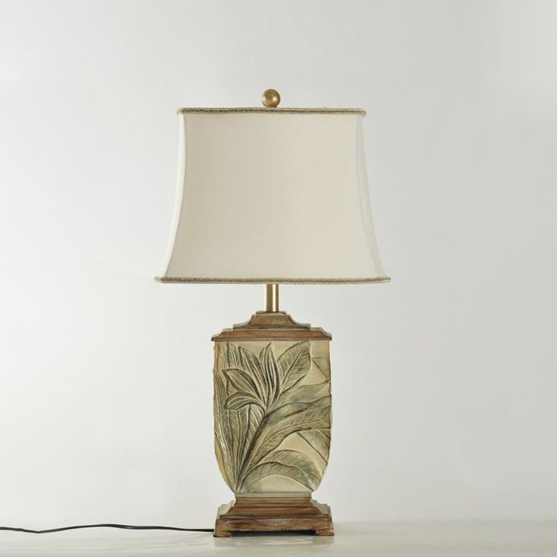 1 Light Flared Shade Table Lamp Vintage Style White Fabric Desk Light for Guest Room